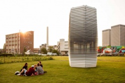 Проект Smog Free Tower превратит Пекинский смог в украшения